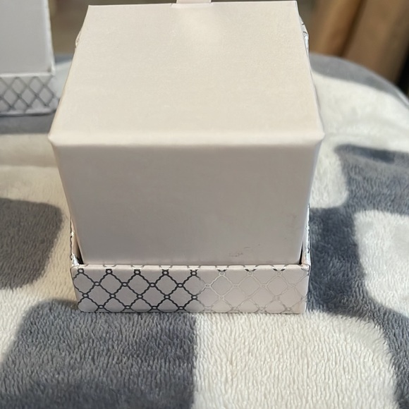 NIB Bling Band Ring Size 7 - Picture 5 of 7